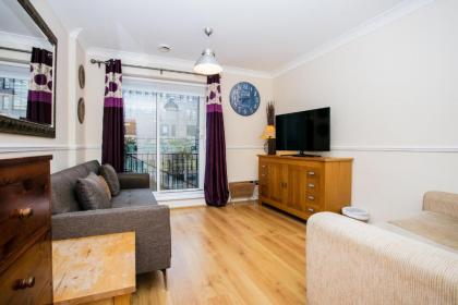 1 Bedroom Apartment on The Riverbank Near St Paul's - image 13