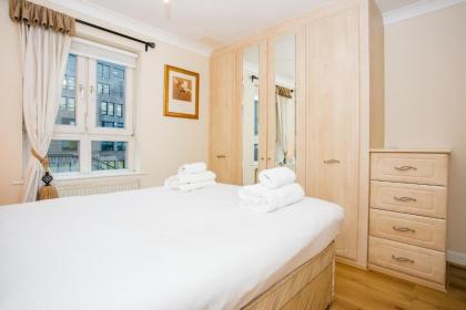 1 Bedroom Apartment on The Riverbank Near St Paul's - image 8