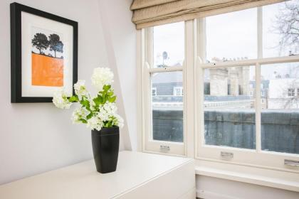 1 Bedroom Flat in Knightsbridge Sleeps 2 - image 17