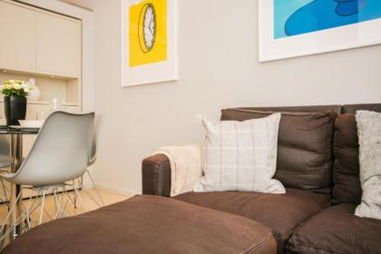 1 Bedroom Flat in Knightsbridge Sleeps 2 - image 9