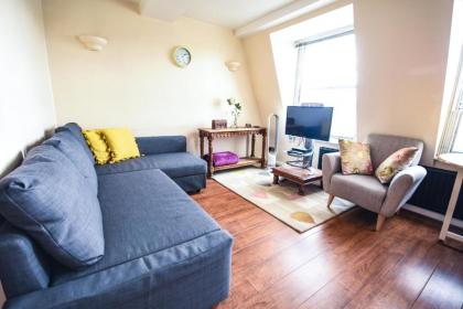 South Kensington 1BD pad 5mins to Gloucester rd - image 12