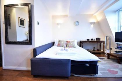 South Kensington 1BD pad 5mins to Gloucester rd - image 9