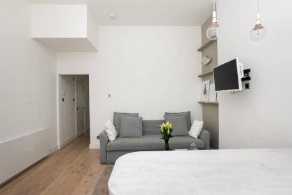 GuestReady - Beautiful 2BR Flat for 6 guests - West Kensington - image 14