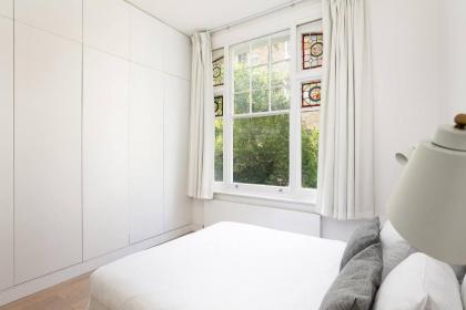 GuestReady - Beautiful 2BR Flat for 6 guests - West Kensington - image 2