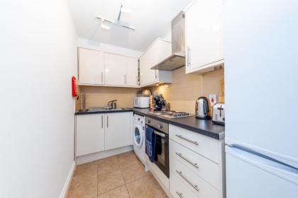 2 Bed Cosy Apartment in Central London Fitzrovia FREE WIFI by City Stay Aparts London - image 2