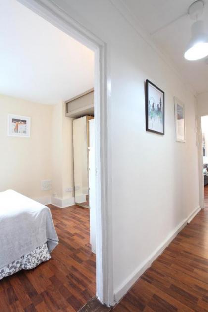 Chelsea off Kings Road One Bedroom Apartment with balcony - image 14