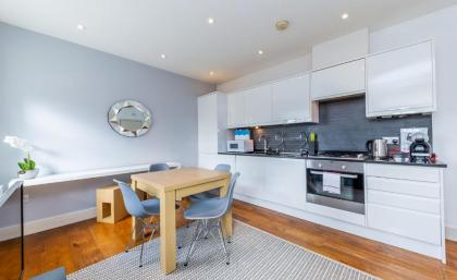 Executive Apartments in Central London Euston FREE WIFI City Stay Aparts London - image 5