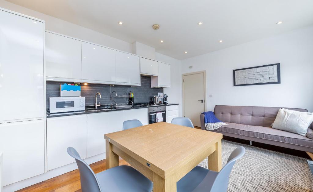 Executive Apartments in Central London Euston FREE WIFI City Stay Aparts London - image 6