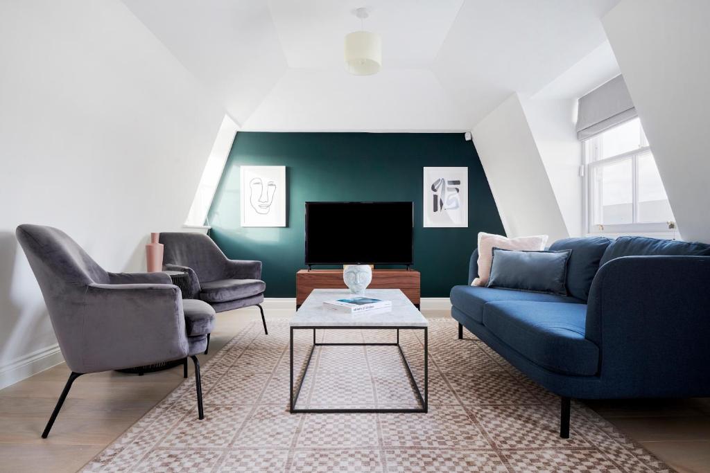 Sonder — Kensington Town House - main image