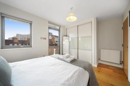 2 Bed Executive Penthouse near Liverpool Street FREE WIFI by City Stay Aparts London - image 11