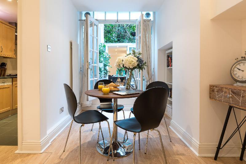 Sloane square Suite - image 2