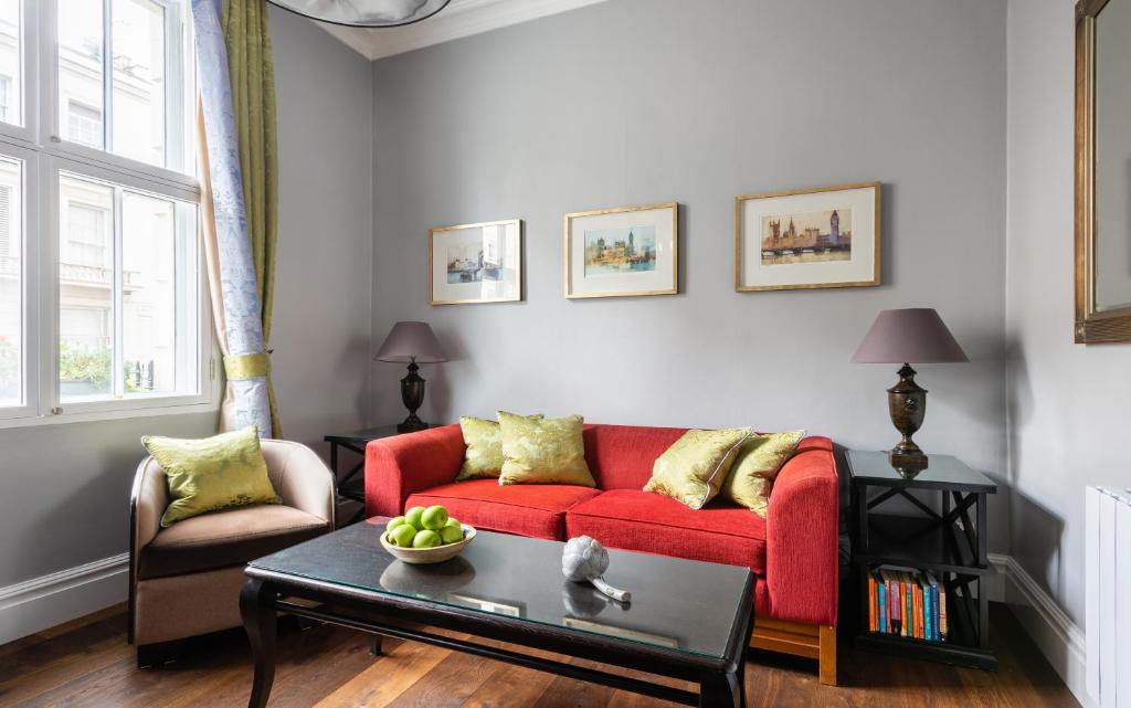 Contemporary 1 Bed in Pimlico - main image