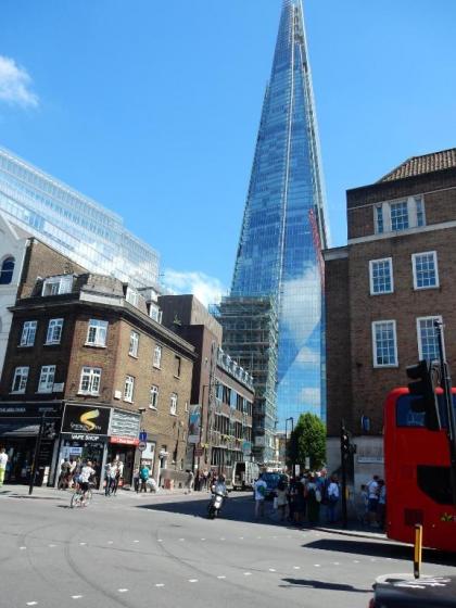 Contemporary 1 Bed in Pimlico - image 19