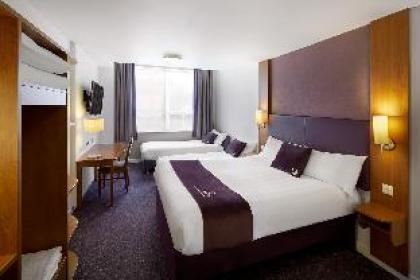 Premier Inn London Waterloo - image 10