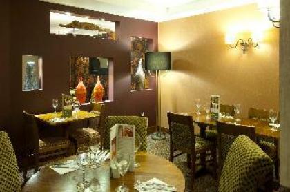 Premier Inn London Waterloo - image 14