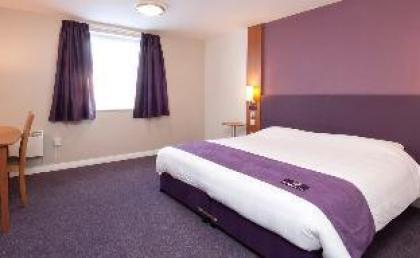 Premier Inn London Waterloo - image 15