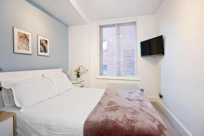 Mulberry Flat 4 - Two bedroom 2nd floor by City Living London - image 8