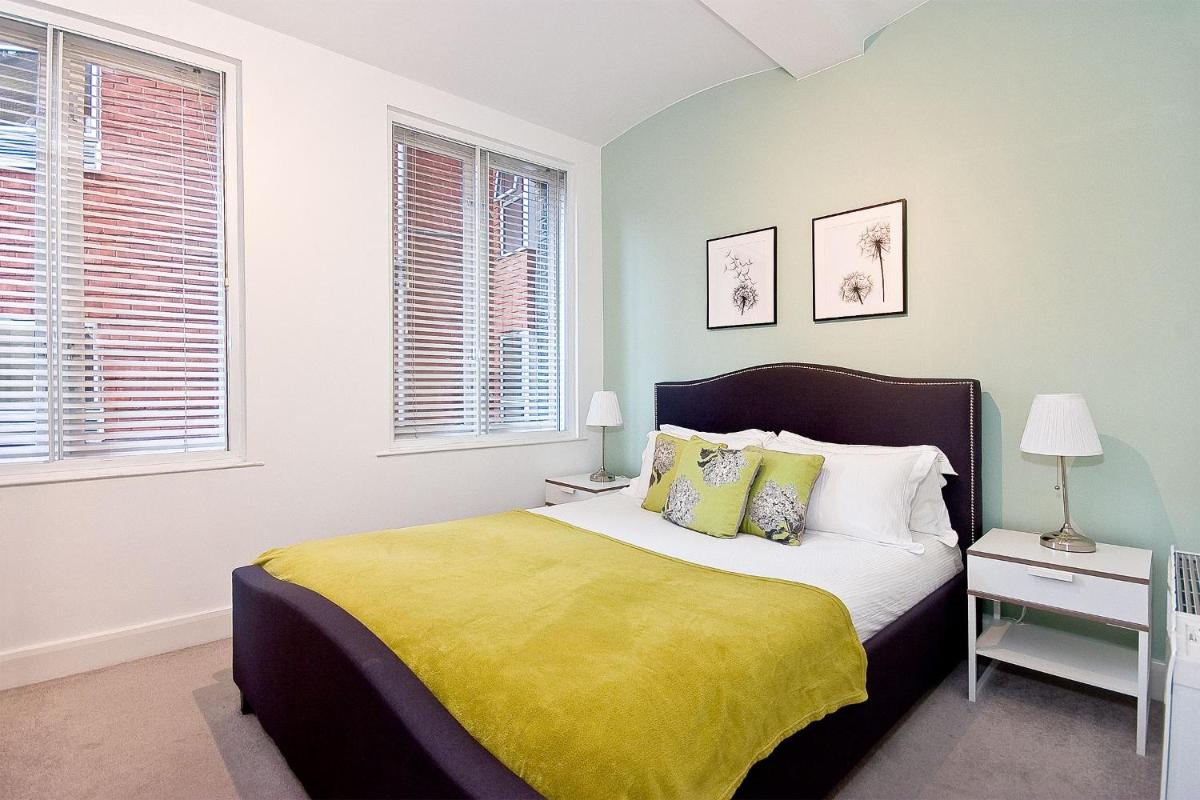 Mulberry Flat 2 - Two bedroom 1st floor by City Living London - main image