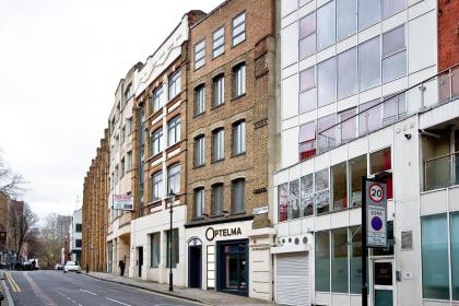 Mulberry Flat 2 - Two bedroom 1st floor by City Living London - image 13