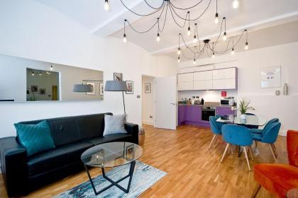 Mulberry Flat 2 - Two bedroom 1st floor by City Living London - image 2