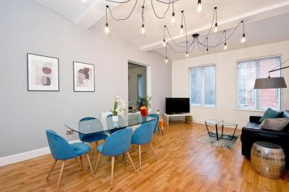 Mulberry Flat 2 - Two bedroom 1st floor by City Living London - image 5