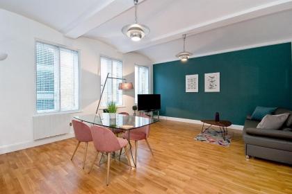 Mulberry Flat 1 - One bedroom 1st floor by City Living London - image 2