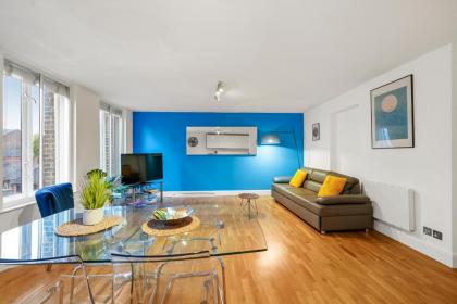 Mulberry Flat 5 - One bedroom 3rd floor by City Living London - image 12