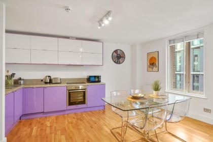 Mulberry Flat 5 - One bedroom 3rd floor by City Living London - image 13