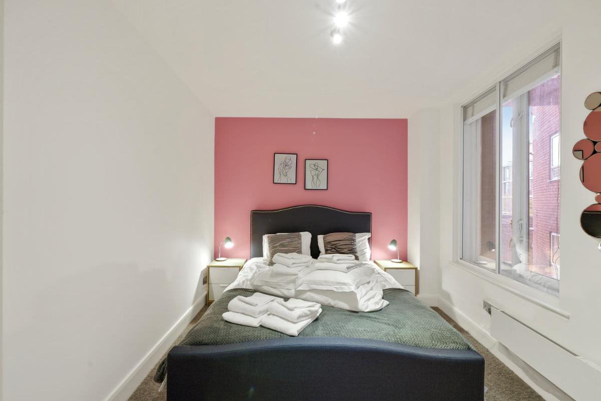 Mulberry Flat 5 - One bedroom 3rd floor by City Living London - image 2