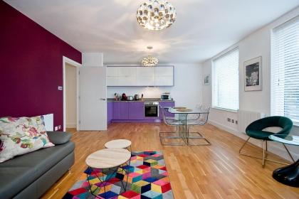 Mulberry Flat 6 - Two bedroom 3rd floor by City Living London - image 10