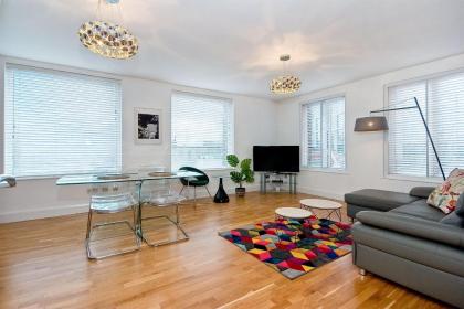 Mulberry Flat 6 - Two bedroom 3rd floor by City Living London - image 8