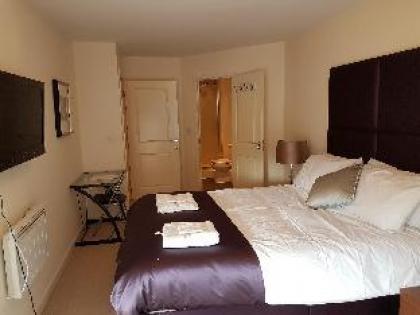 Apartment 2 bed 2 bath London