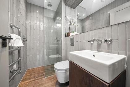 2 Bed Lux Apartments near Central London FREE WIFI by City Stay Aparts London - image 3