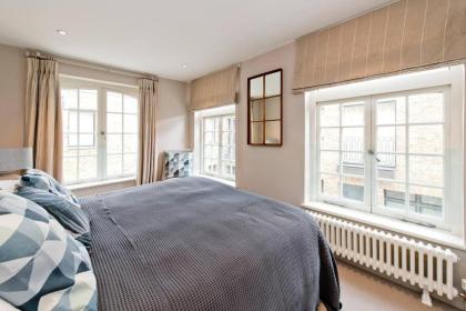 *Newly Renovated 2-Bed in Heart of Notting Hill* - image 10