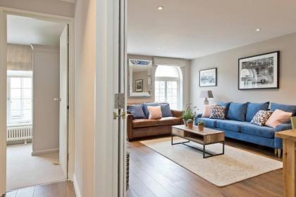 *Newly Renovated 2-Bed in Heart of Notting Hill* - image 6