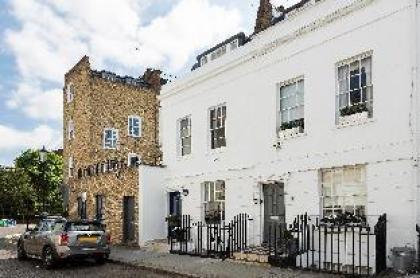 Luxury 4 bed house Knightsbridge London - image 12