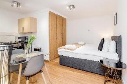 Beautiful Studio apartment in Chelsea London - image 11