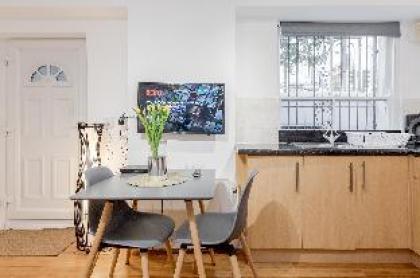 Beautiful Studio apartment in Chelsea London - image 14