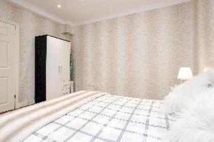 Elegant Marylebone 1 bed London - image 11