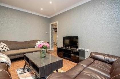 Elegant Marylebone 1 bed London - image 8