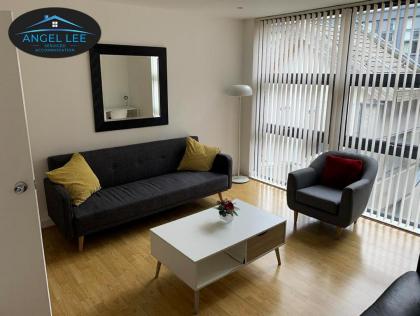 Angel Lee Serviced Accommodation Diego London 1 Bedroom Apartment - image 5
