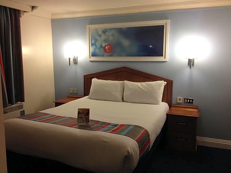 Travelodge London Kings Cross Royal Scot Hotel - image 4