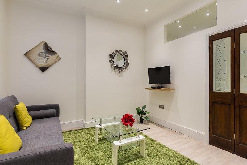 Smart 1-bedroom near Paddington and Marble Arch - image 5