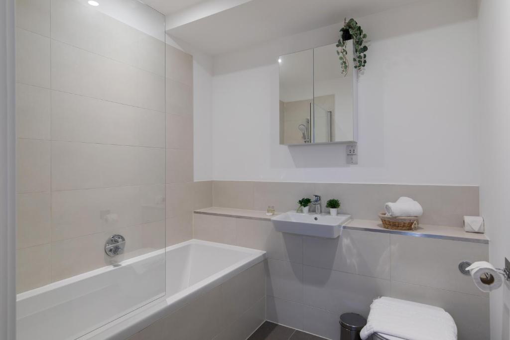 homely – Central London Luxury Apartments Camden - image 6