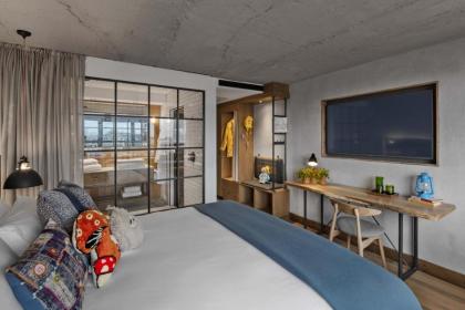 Treehouse Hotel London - image 15