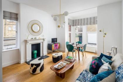 Lovely Designer 1 Bedroom Shepherd's Bush 7 min to tube - image 3