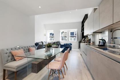 Lovely Newly-Renovated 3 Bedroom Apartment in Fulham - image 14