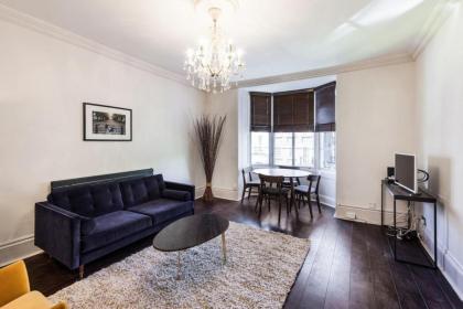 Elegant Airy 2 Bedroom Flat in Paddington London 