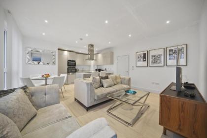 Lux 2 & 3 Bed Apartments in Camden Town FREE WIFI by City Stay Aparts London - image 19