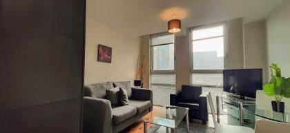 One Bed Serviced Apartment Moorgate - image 16